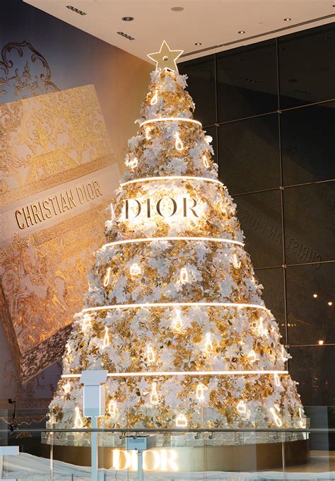 A Look at the Dior Holiday Tree at Yorkdale Shopping .